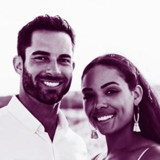 Podcast-Headshot-2022-Demi-and-Tom-320x320-2