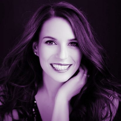 Podcast-Headshot-Alaina-Bos-414x414-2