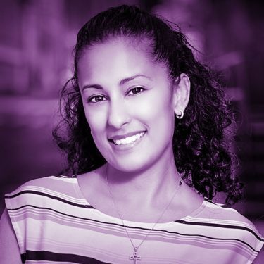 Podcast-Headshot-Laura-Perez-375x375-3