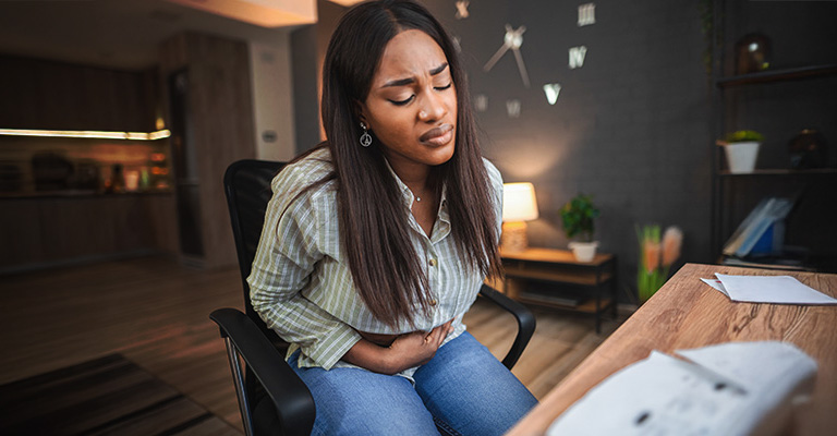 image of woman with pelvic floor pain